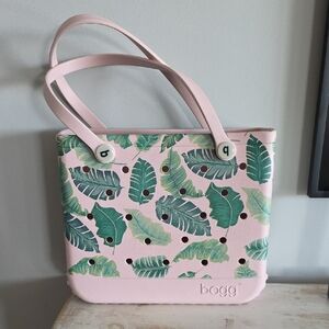 BOGG Bag With Tropical Leaves